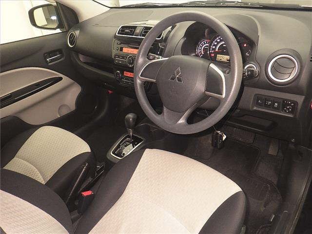2017 Mitsubishi ミラージュ M AS&G auction photo 3