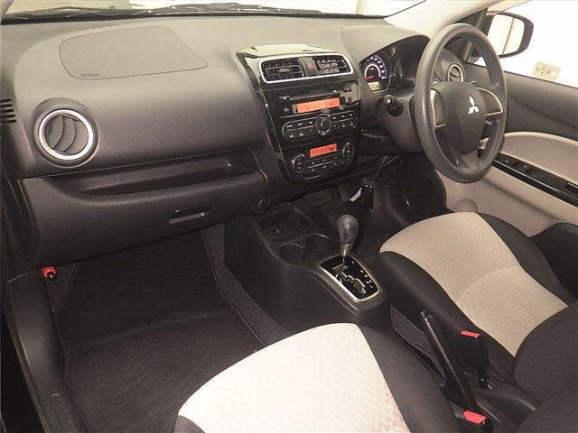 2017 Mitsubishi ミラージュ M AS&G auction photo 4