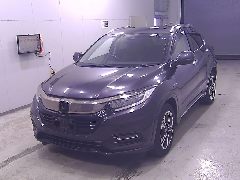 2018 Honda Vezel Hybrid Z Honda Sensing auction photo 4