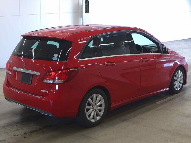 2015 Mercedes-Benz B-Class B180 auction photo 5