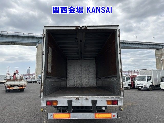 2006 Isuzu Forward Aluminum Wing auction photo 3