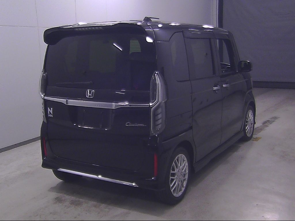 2023 Honda N-BOX Custom L Turbo auction photo 2