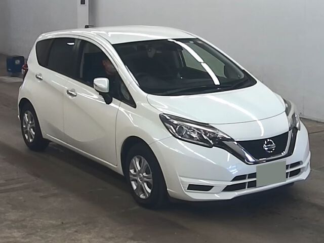 2016 Nissan Note X DIG-S Japan auction vehicle