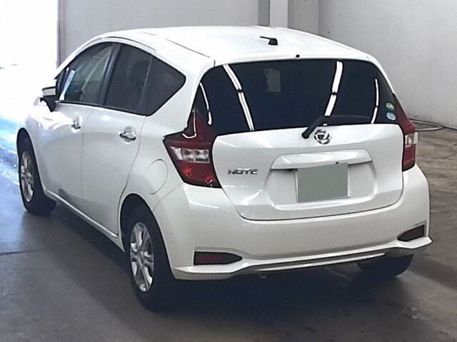 2016 Nissan Note X DIG-S auction photo 2