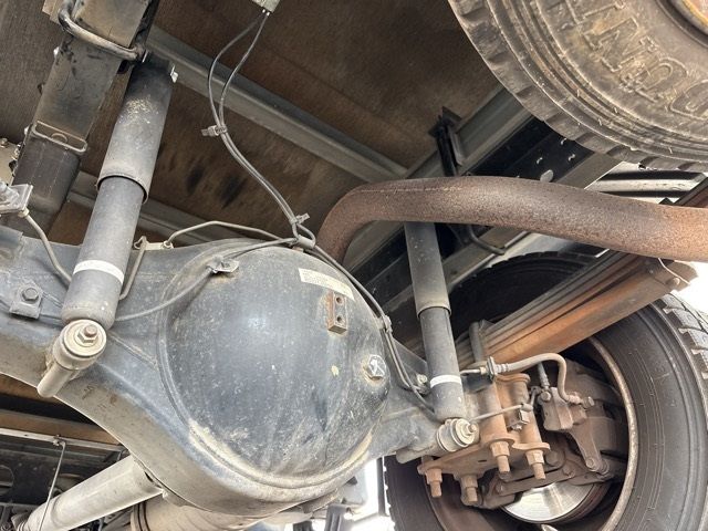 2019 Mitsubishi Fuso Canter Aluminum van auction photo 6