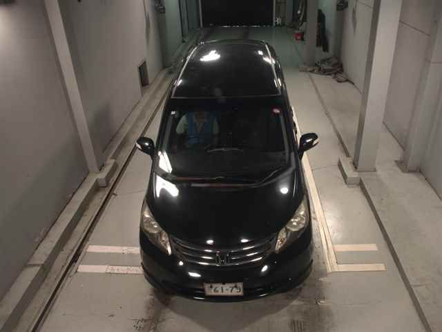 2011 Honda Freed 4WD FLEXエアロ auction photo 6
