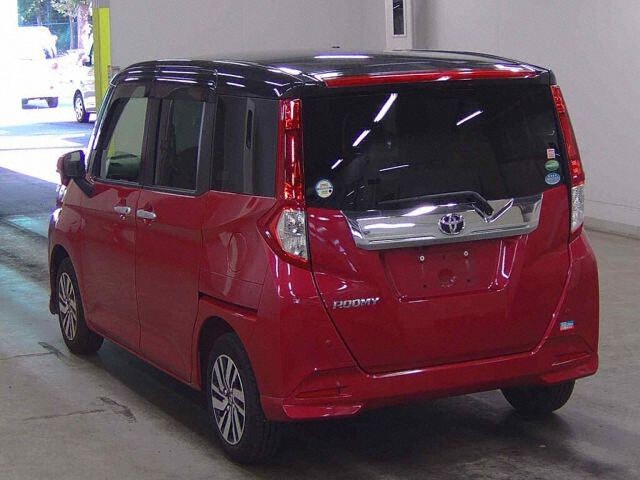 2017 Toyota Roomy カスタムG S auction photo 2