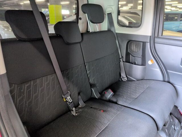 2017 Toyota Roomy カスタムG S auction photo 6