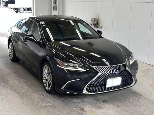 2019 Lexus ES ES300h バージョンL auction photo 4