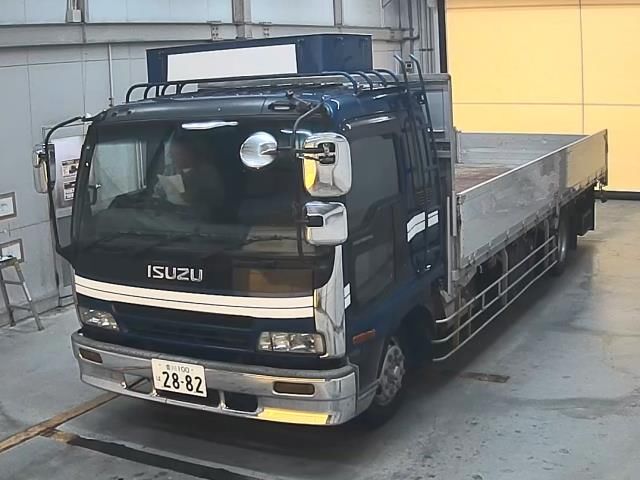 2005 Isuzu Forward 平ボディ Japan auction vehicle