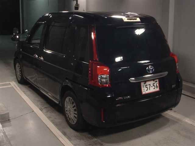 2018 Toyota ジャパンタクシー タクミ auction photo 2