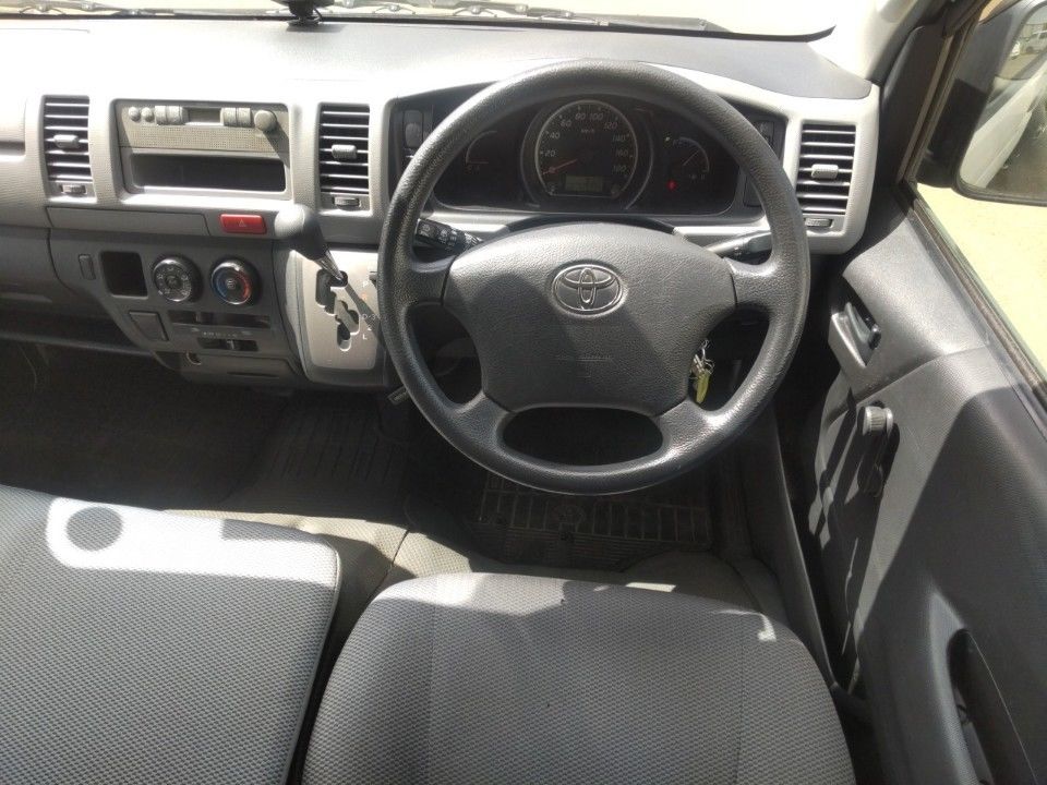 2008 Toyota Hiace auction photo 3