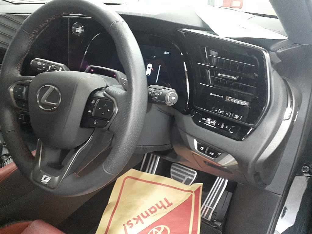 2026 Lexus RX RX350 F Sport 4WD auction photo 9