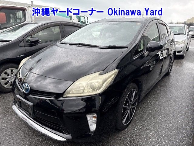 2013 Toyota Prius S Japan auction vehicle