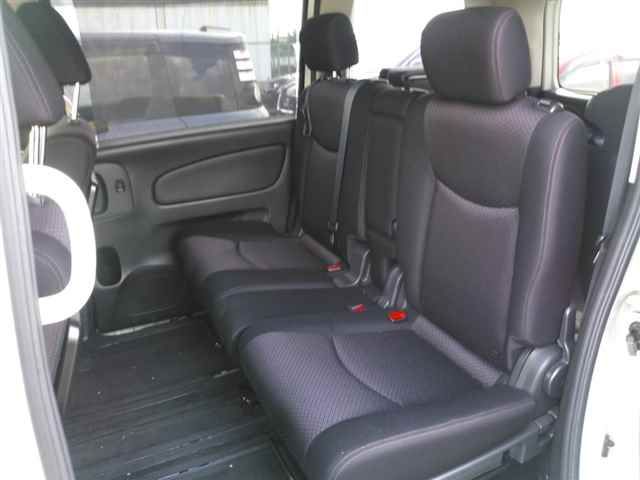 2013 Nissan Serena ハイウェイスターSハイブリッド auction photo 9
