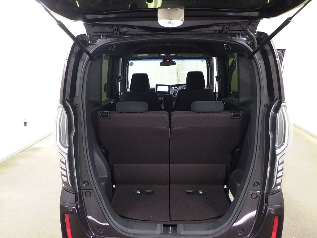2017 Honda N-BOX カスタムG Lホンダセンシング auction photo 8