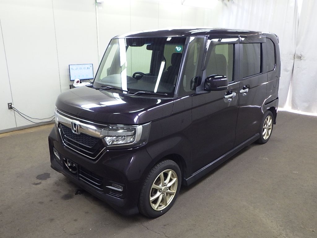 2017 Honda N-BOX カスタムG Lホンダセンシング auction photo 4