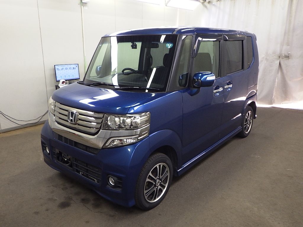 2013 Honda N-BOX 4WD カスタムG Lパッケージ auction photo 4