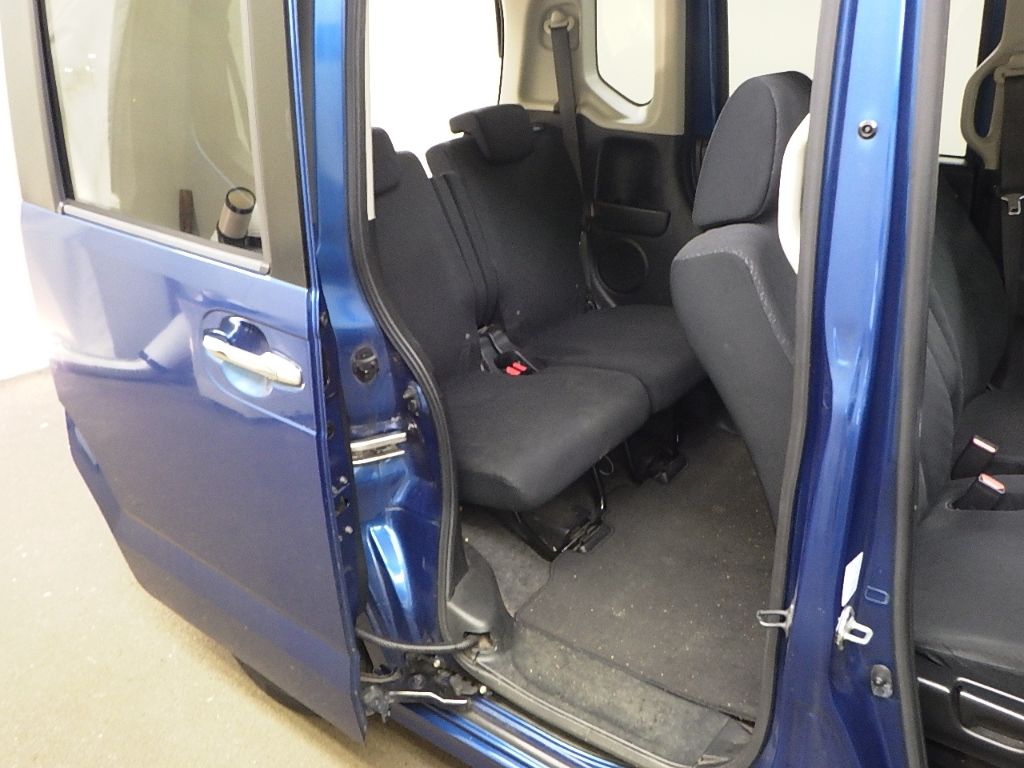 2013 Honda N-BOX 4WD カスタムG Lパッケージ auction photo 7