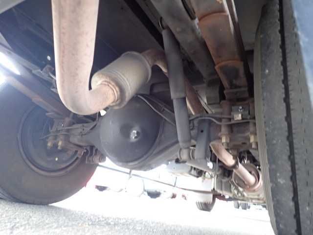 2006 Isuzu Elf 2.95t ボトルカー auction photo 6