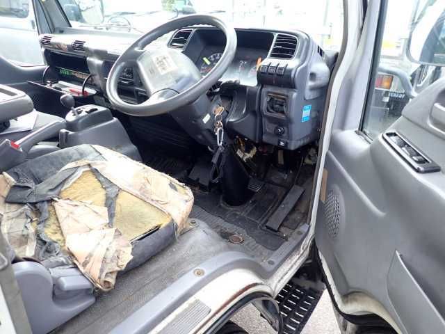 2006 Isuzu Elf 2.95t ボトルカー auction photo 8