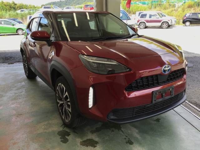 2022 Toyota Yaris Cross ハイブリッドZ auction photo 2