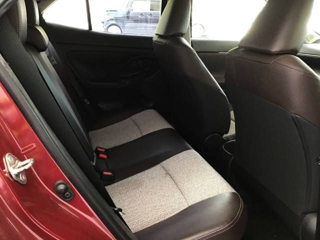 2022 Toyota Yaris Cross ハイブリッドZ auction photo 6