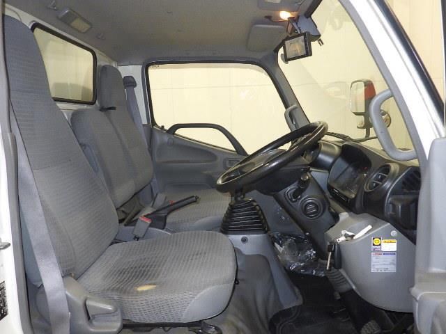 2019 Toyota Dyna Refrigerated and frozen trucks auction photo 6