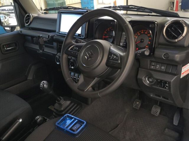 2023 Suzuki Jimny Sierra JC 4WD auction photo 3