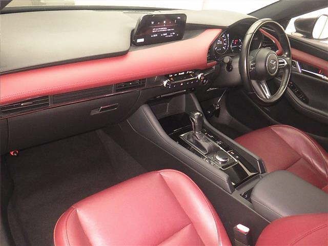 2020 Mazda 3ファストバック 20Sバーガンディセレクション auction photo 4