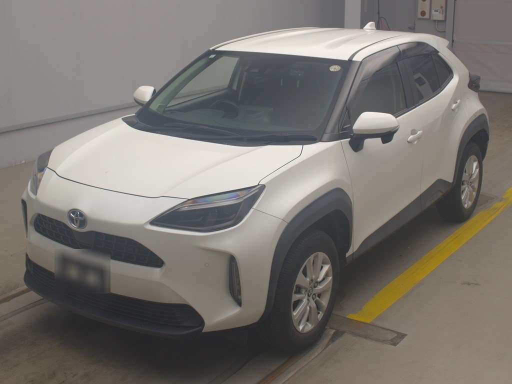 Japan Auction Vehicles 4 2021 Toyota Yaris Cross ハイブリッドG auction photo