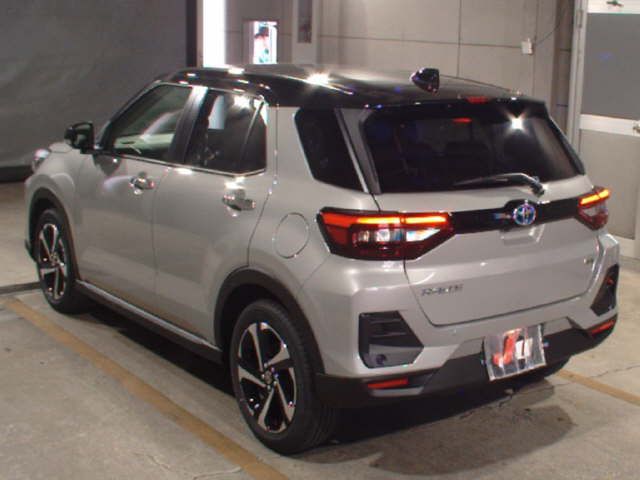 2026 Toyota Raize Hybrid Z auction photo 2