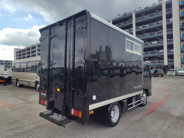 2014 Isuzu Elf キッチンカー 4WD auction photo 5