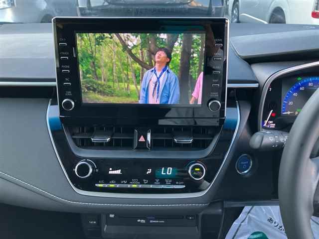 2021 Toyota Corolla Touring Hybrid S auction photo 6