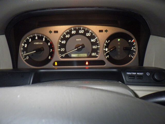 2003 Toyota Crown R Saloon Premium auction photo 6