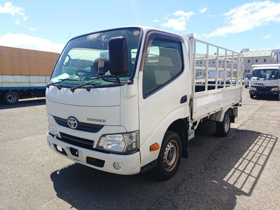 2018 Toyota Toyoace Japan auction vehicle