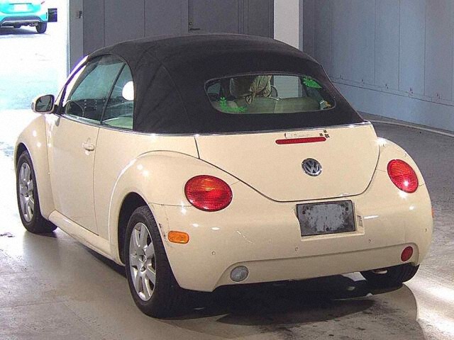 2005 Volkswagen ニュービートルカブリオレ auction photo 2