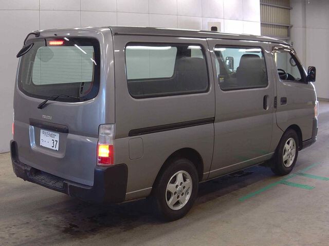 2012 Isuzu コモ Long LD auction photo 5