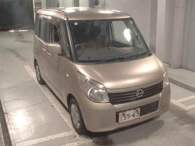 2013 Nissan Roox Xアイドリングストップ Japan auction vehicle