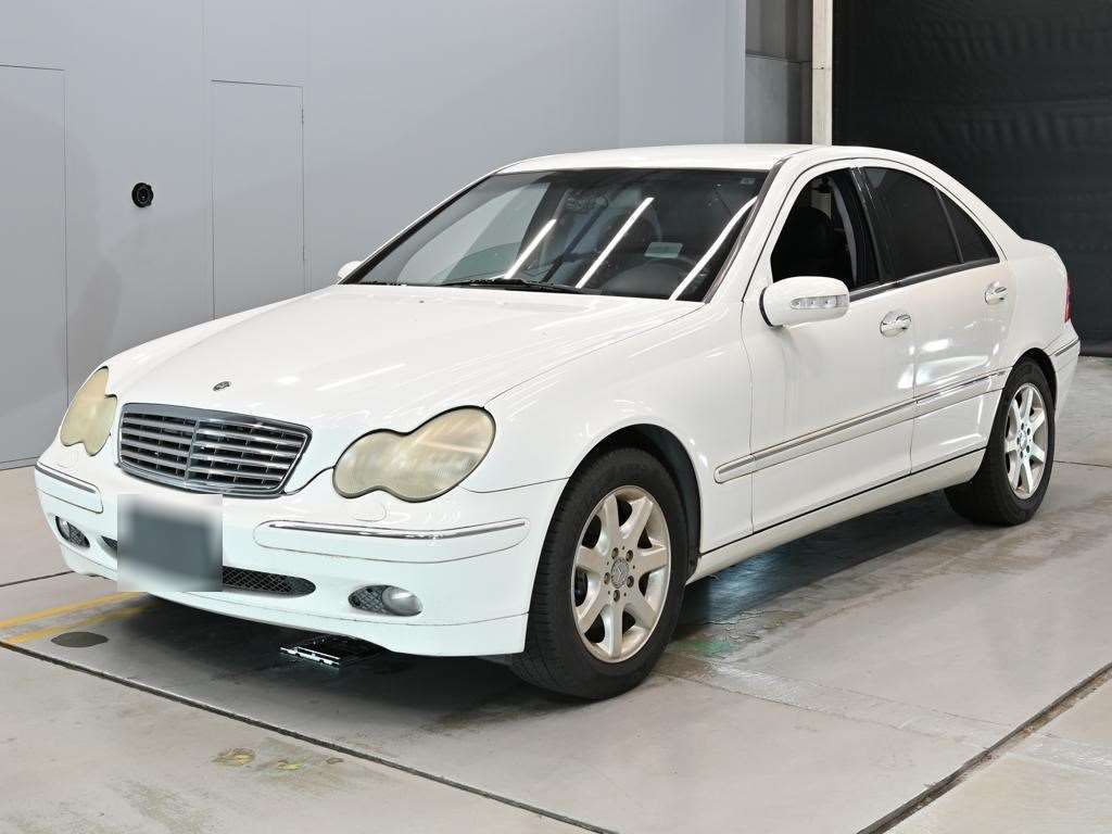 2003 Mercedes-Benz C-Class Japan auction vehicle