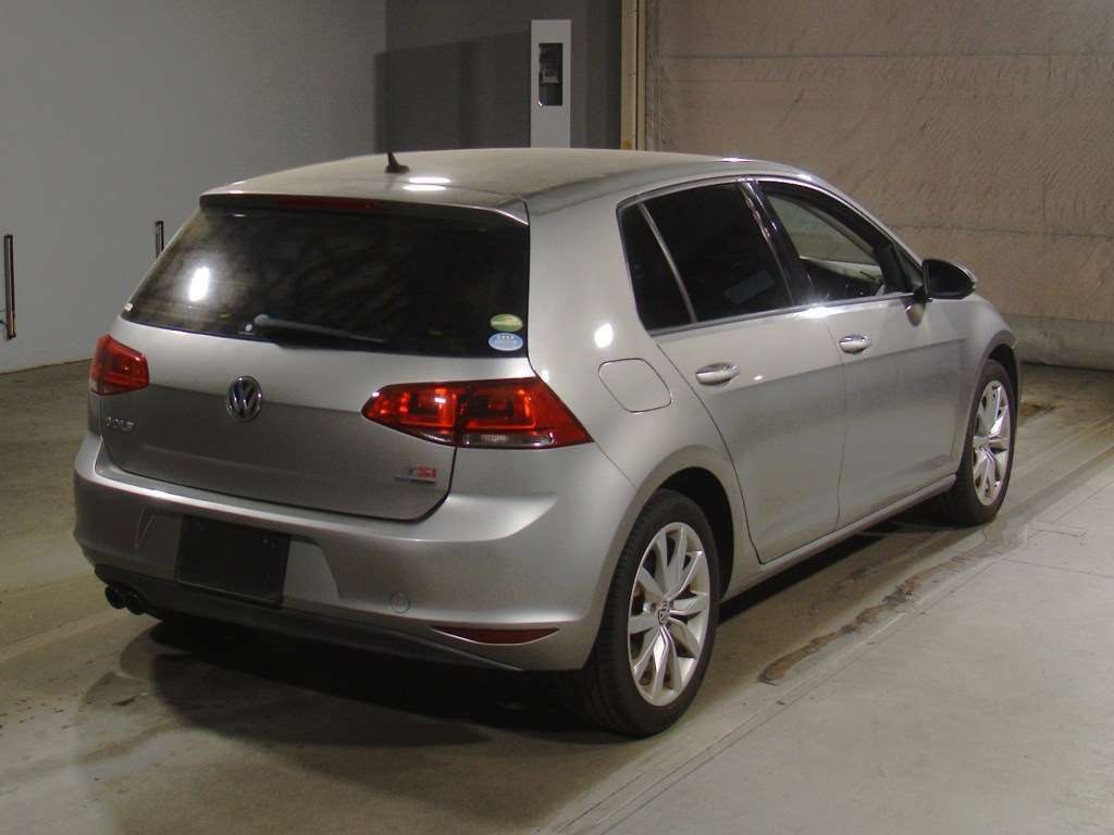 2014 Volkswagen VW ゴルフ TSIハイラインブルーモーション auction photo 2
