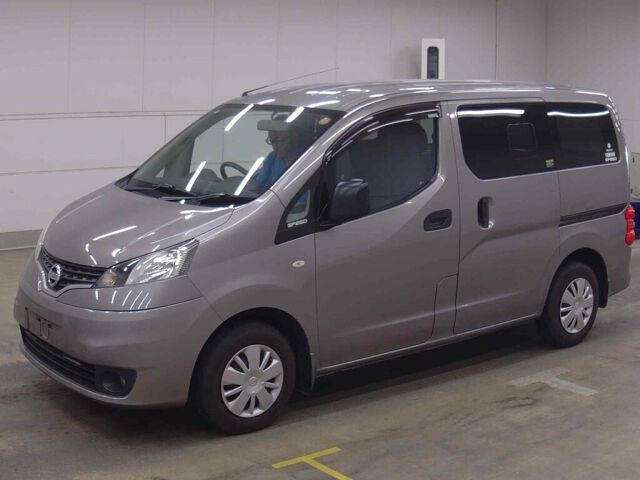 2010 Nissan NV200 Vanette Van GX auction photo 4