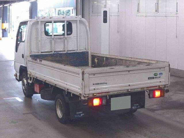 2013 Isuzu Elf auction photo 2