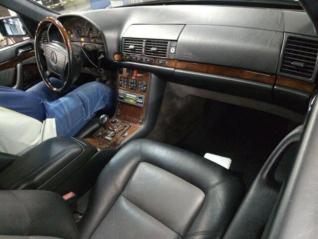 1994 Mercedes-Benz S-Class S600L auction photo 3