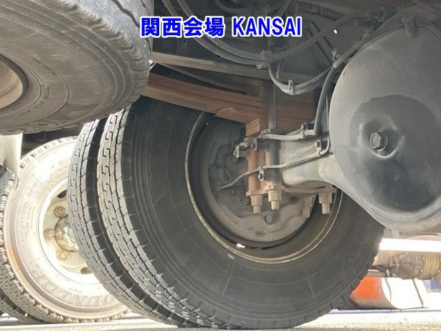 2005 Isuzu Forward ヒラ auction photo 13