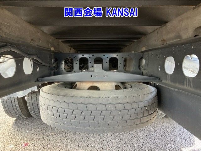 2005 Isuzu Forward ヒラ auction photo 11