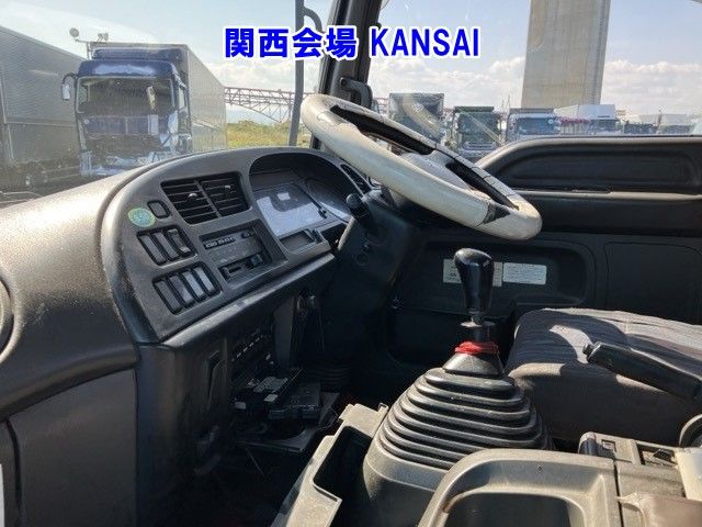 2005 Isuzu Forward ヒラ auction photo 5