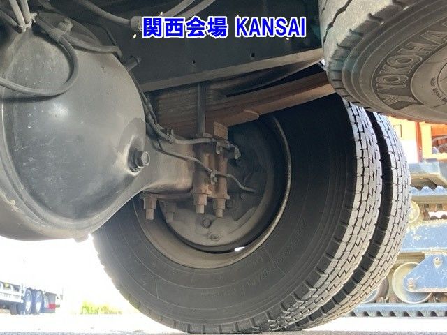 2005 Isuzu Forward ヒラ auction photo 12