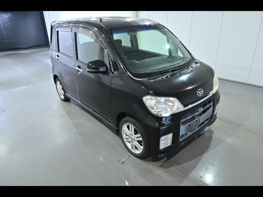 Japan Auction Vehicles 7 2011 Daihatsu タントエグゼ Custom G auction photo
