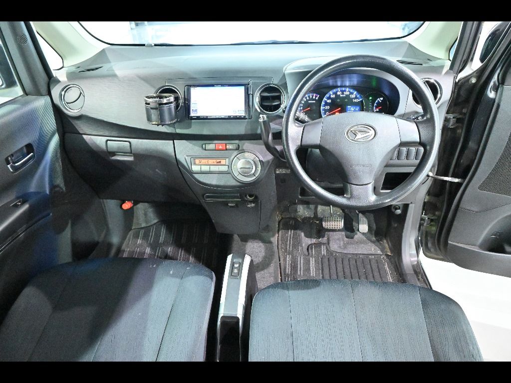 2011 Daihatsu タントエグゼ Custom G auction photo 3